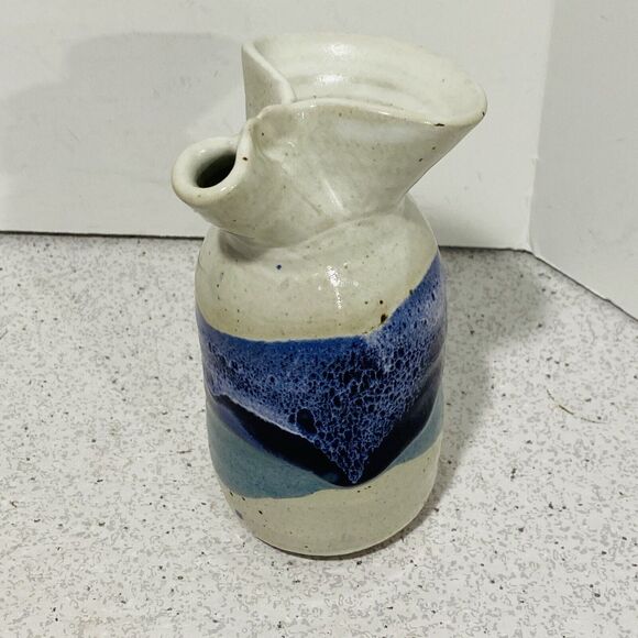 Vintage OOAK handcrafted signed stoneware sake bottle studio pottery gray blue - Picture 6 of 8